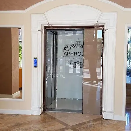 Aphrodite Rose Private Apartman